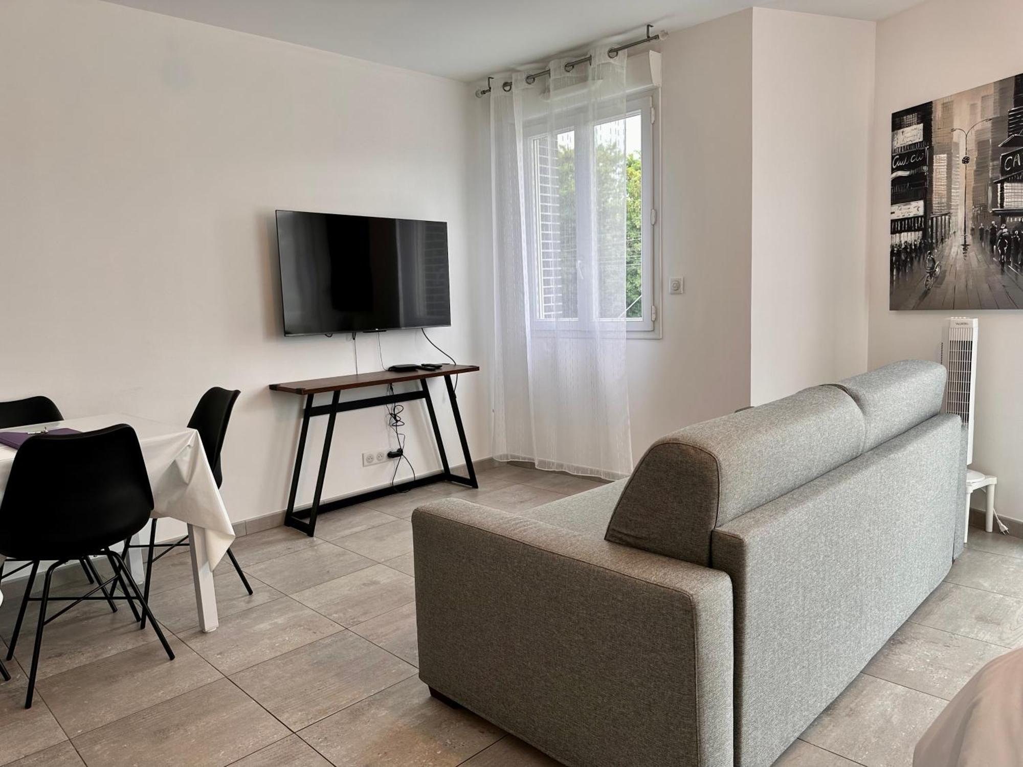 Residence 4T - 33 Avenue Gaston Chauvin Aulnay-sous-Bois Exterior foto
