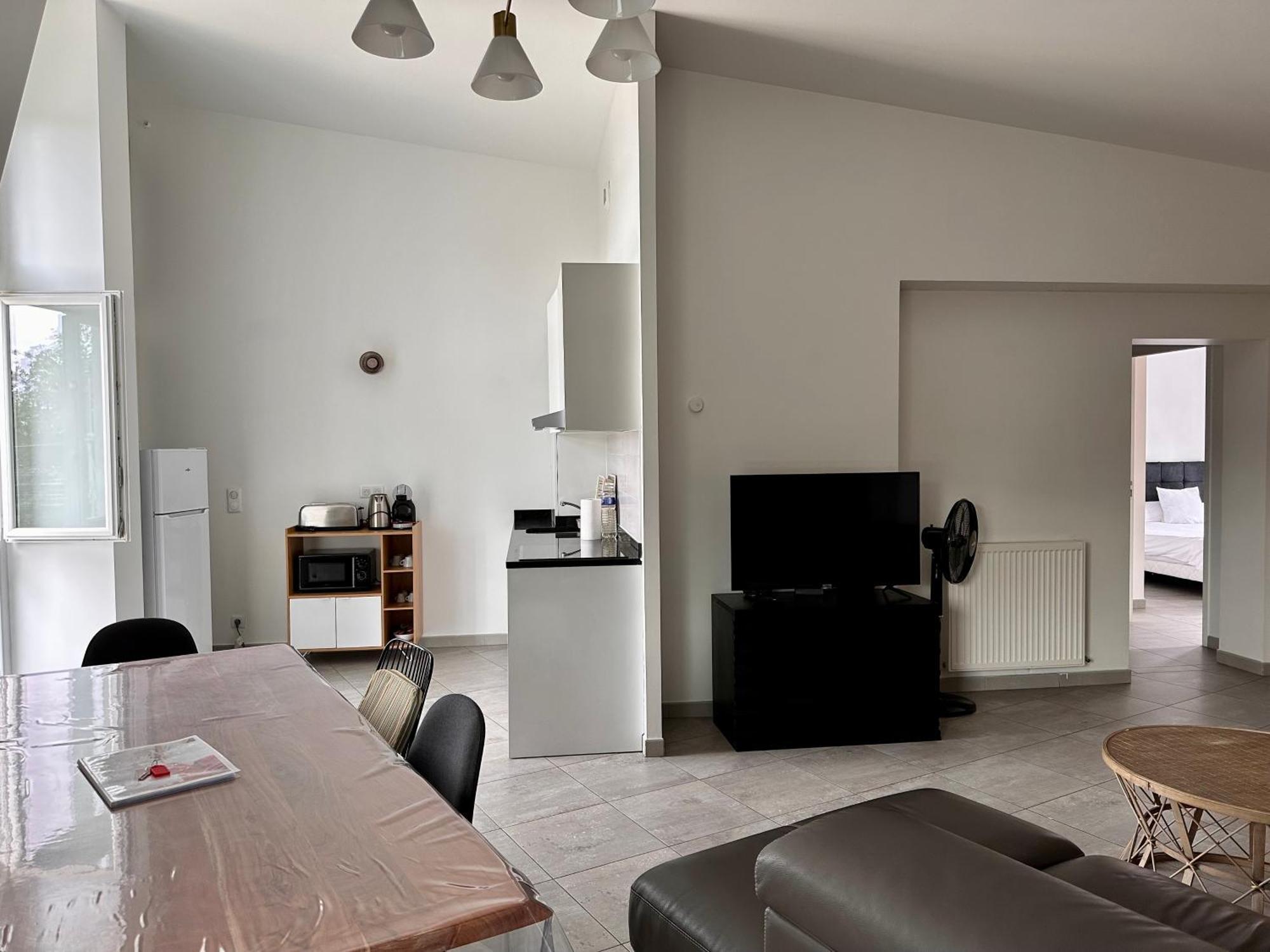 Residence 4T - 33 Avenue Gaston Chauvin Aulnay-sous-Bois Exterior foto